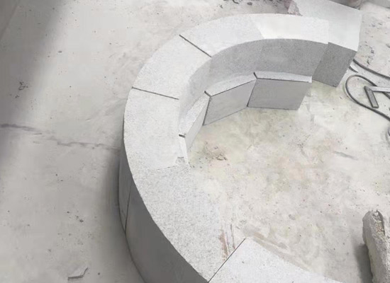 異形芝麻灰石材弧形.jpg
